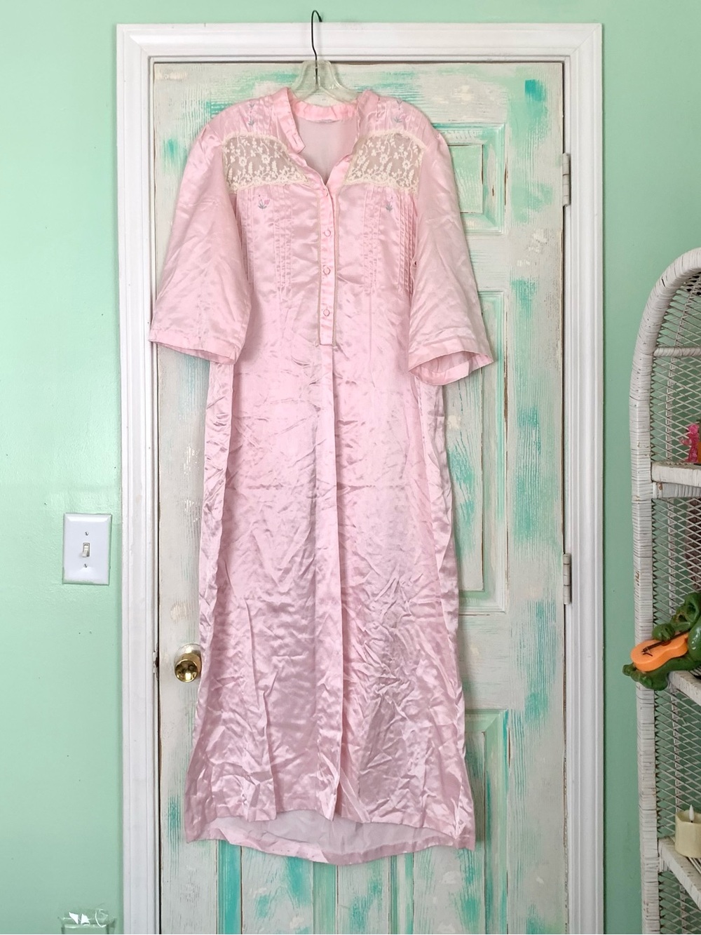 Vintage Jodie Arden Intimates Baby Pink Satin Lace Nightgown
